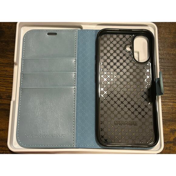 OCase iPhone 16 Wallet Case - Picture 6 of 9